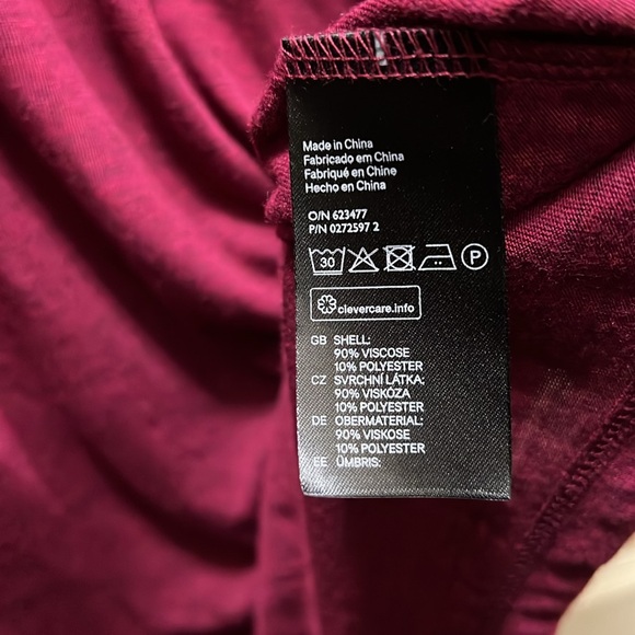 H&M Divided Romper Size Medium - Picture 8 of 8